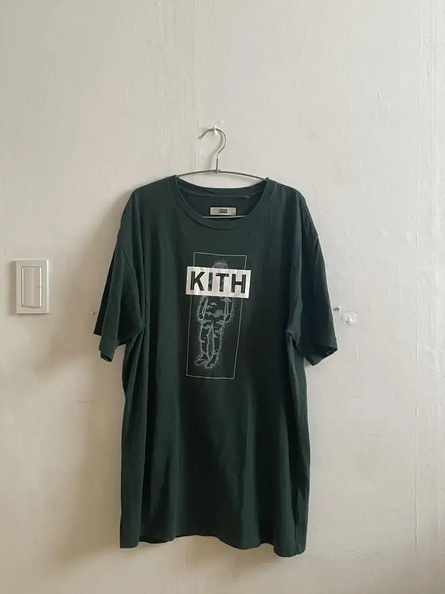 kith 박스로고 티셔츠 xl